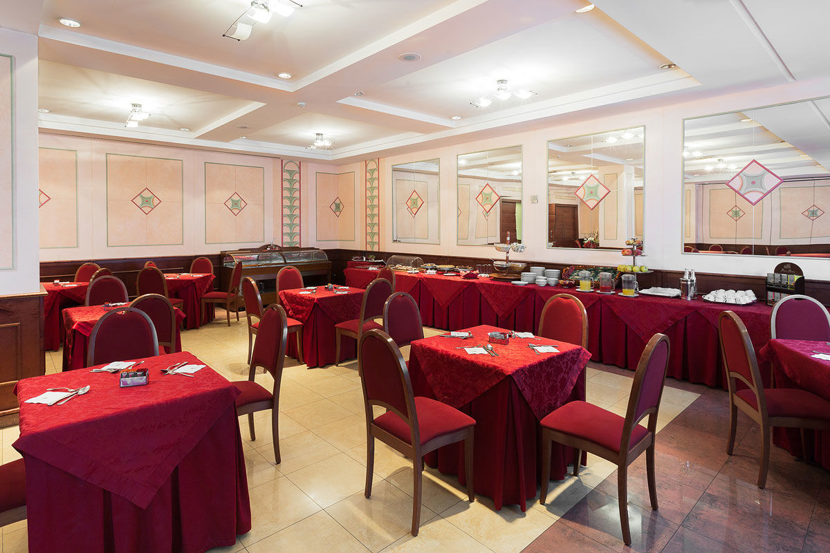 Hotel Degli Imperatori 4*